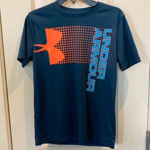 Under Armour Boys Youth Large Shirt